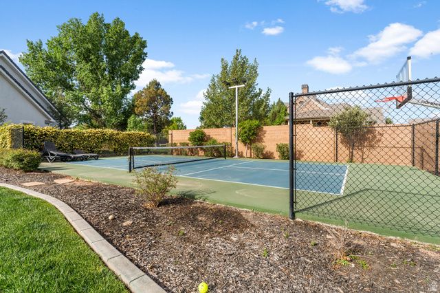 2917 S OLD FARM RD, Washington, UT 84780