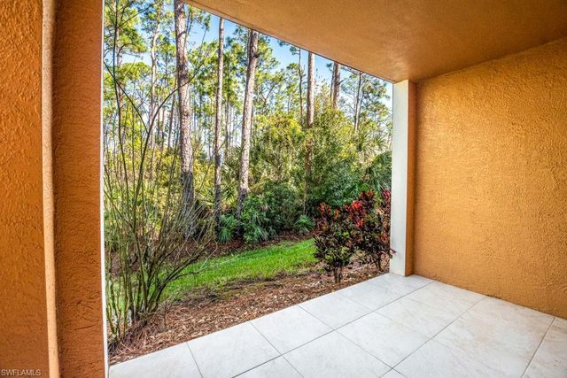 1240 Wildwood Lakes BLVD 104, Naples, FL 34104