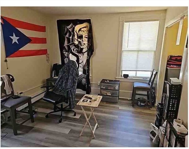 86 W Main St, North Adams, MA 01247