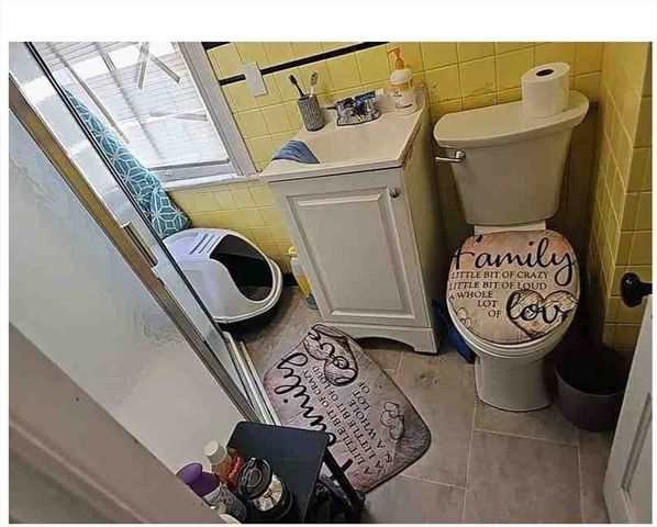 86 W Main St, North Adams, MA 01247