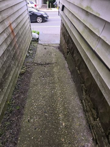 86 W Main St, North Adams, MA 01247