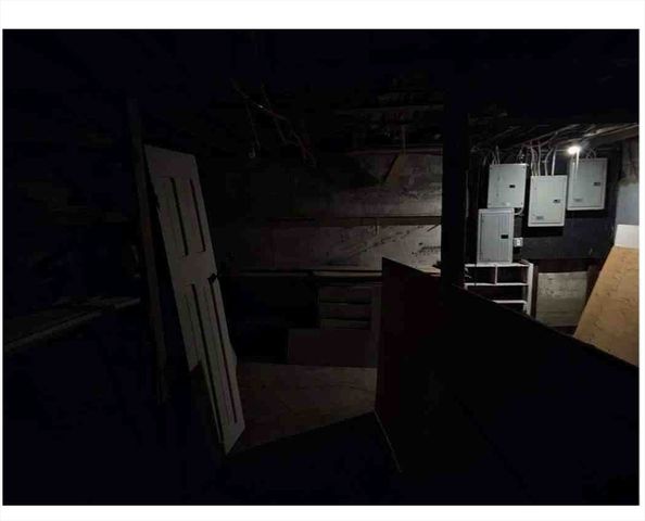 86 W Main St, North Adams, MA 01247