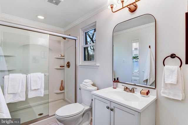 4524 SAMUELS PINE RD, Chantilly, VA 20151