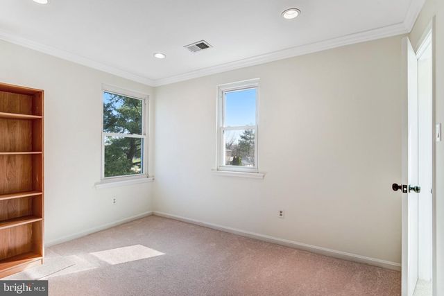 4524 SAMUELS PINE RD, Chantilly, VA 20151