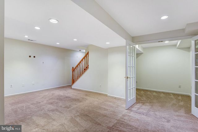 4524 SAMUELS PINE RD, Chantilly, VA 20151