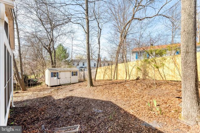 4524 SAMUELS PINE RD, Chantilly, VA 20151