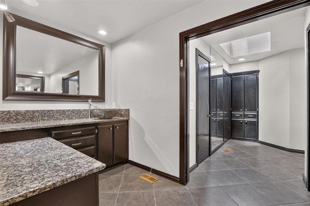 11901 Maple Ridge Road, Oklahoma City, OK 73120