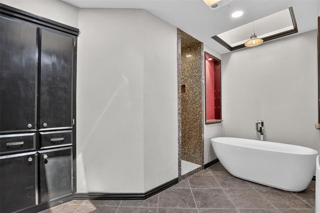 11901 Maple Ridge Road, Oklahoma City, OK 73120