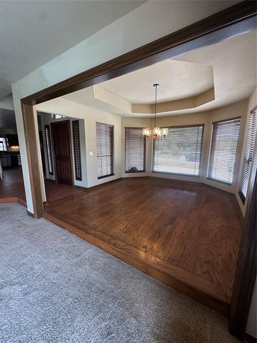 11901 Maple Ridge Road, Oklahoma City, OK 73120