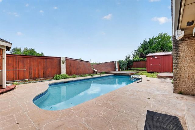 11901 Maple Ridge Road, Oklahoma City, OK 73120