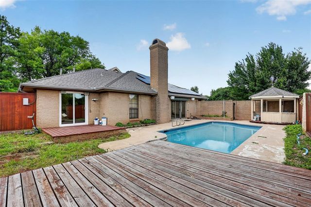 11901 Maple Ridge Road, Oklahoma City, OK 73120