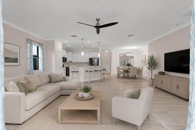 8972 DOVE VALLEY WAY, Davenport, FL 33896