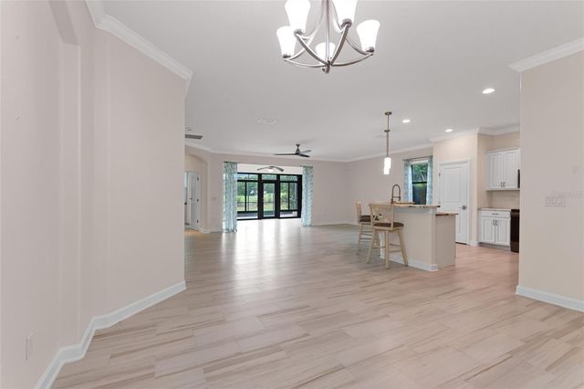 8972 DOVE VALLEY WAY, Davenport, FL 33896