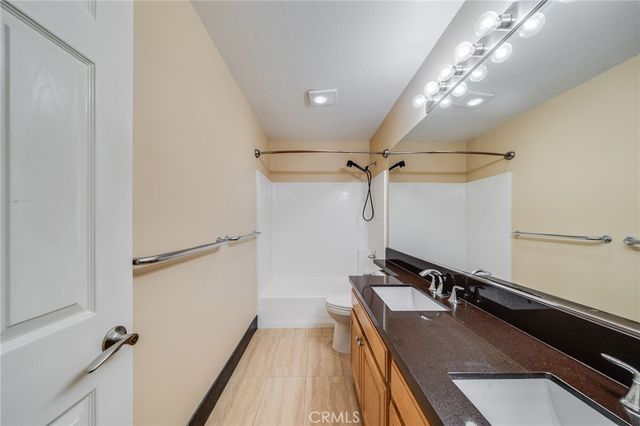 11761 Fricker Ave, Tustin, CA 92782