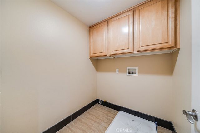 11761 Fricker Ave, Tustin, CA 92782
