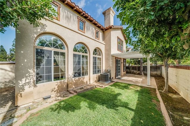 11761 Fricker Ave, Tustin, CA 92782