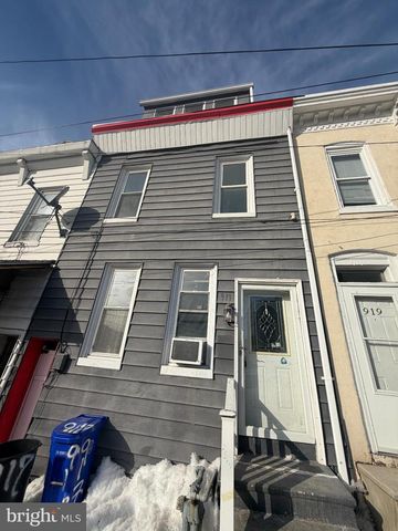 917 GREENWICH ST, Reading, PA 19604