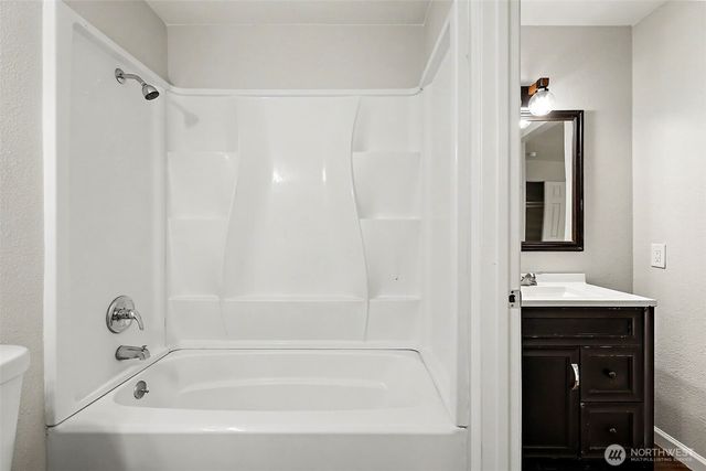 33020 22nd Place S, Federal Way, WA 98003