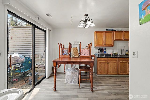 33020 22nd Place S, Federal Way, WA 98003