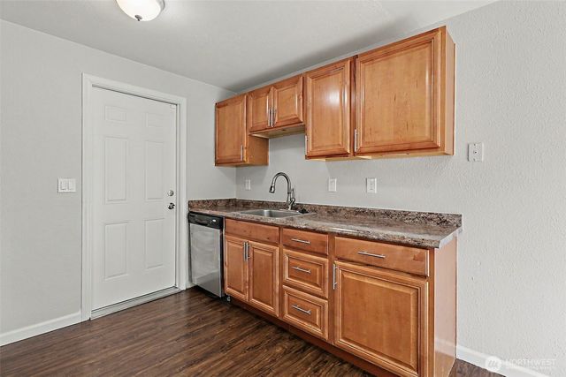 33020 22nd Place S, Federal Way, WA 98003