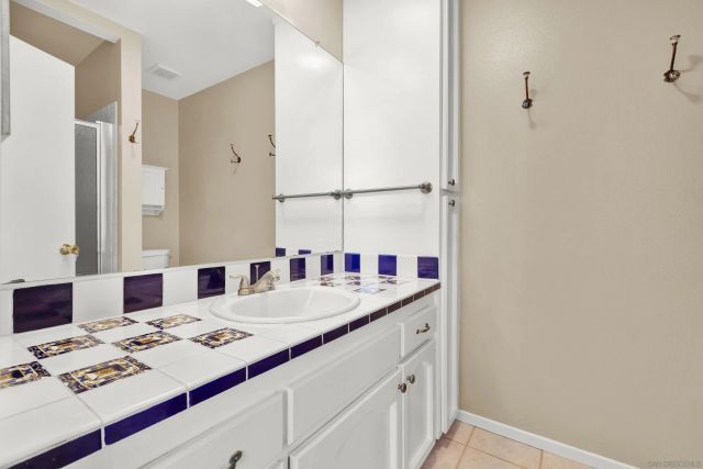 4585 51St 4, San Diego, CA 92115