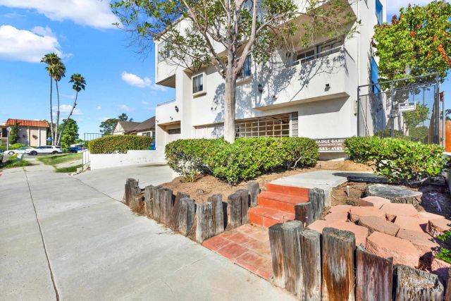 4585 51St 4, San Diego, CA 92115