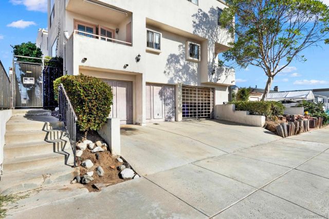 4585 51St 4, San Diego, CA 92115