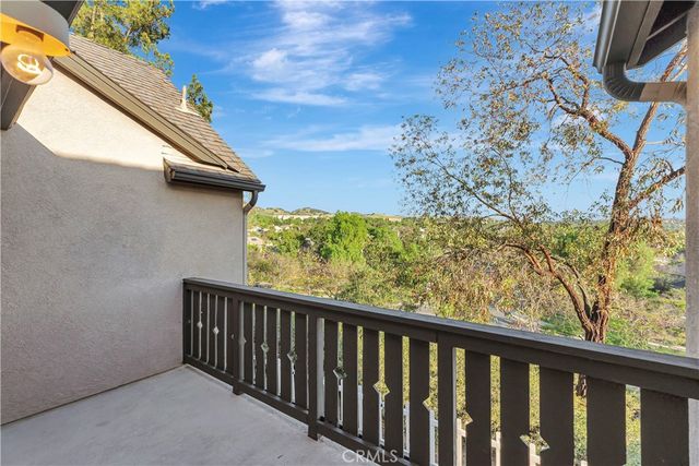 40 Three Vines Court, Ladera Ranch, CA 92694