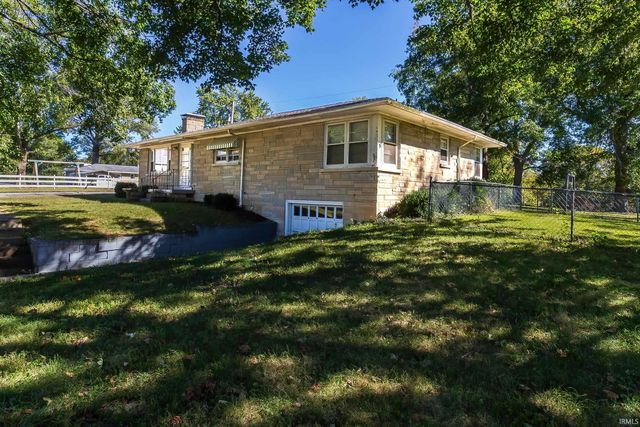 5566 Martin Road, Newburgh, IN 47630