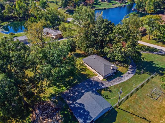 5566 Martin Road, Newburgh, IN 47630