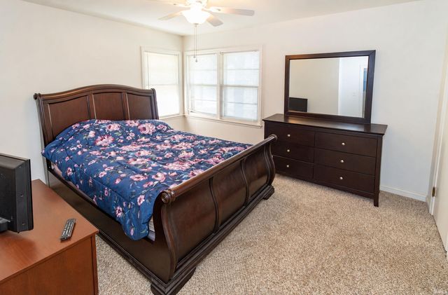 5566 Martin Road, Newburgh, IN 47630