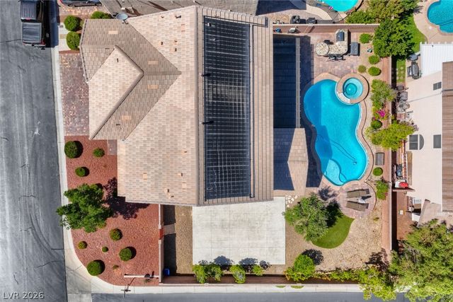 7038 Chestnut Valley Street, Las Vegas, NV 89166