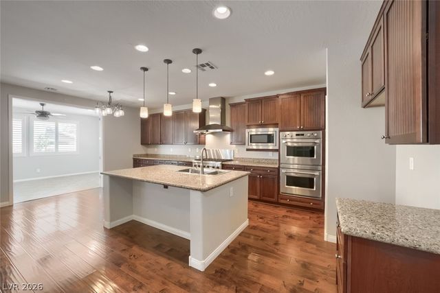 7038 Chestnut Valley Street, Las Vegas, NV 89166