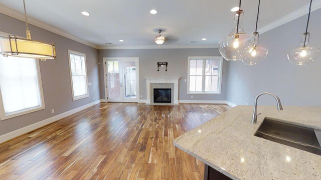 105 E 03rd Street, Chattanooga, TN 37403