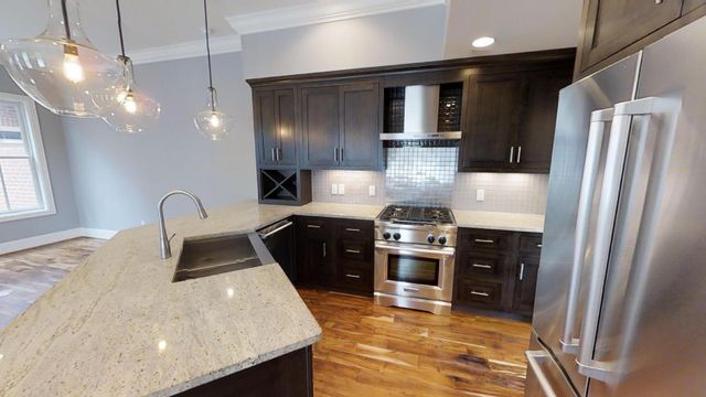 105 E 03rd Street, Chattanooga, TN 37403