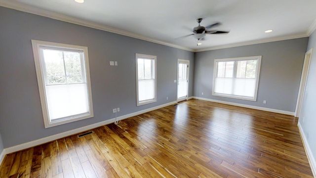 105 E 03rd Street, Chattanooga, TN 37403