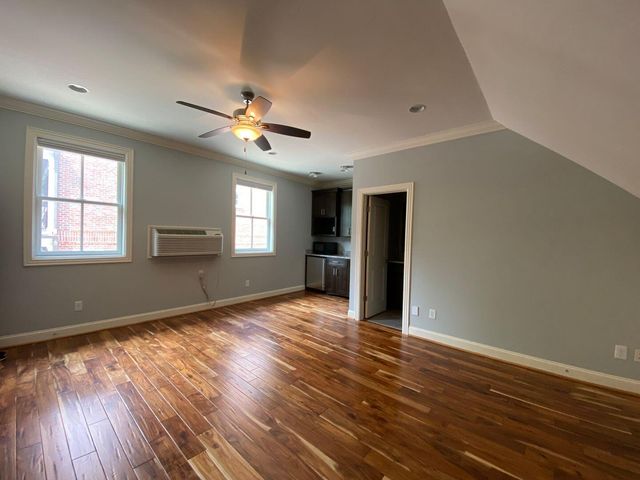 105 E 03rd Street, Chattanooga, TN 37403