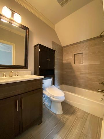 105 E 03rd Street, Chattanooga, TN 37403