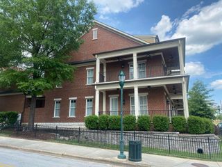 105 E 03rd Street, Chattanooga, TN 37403