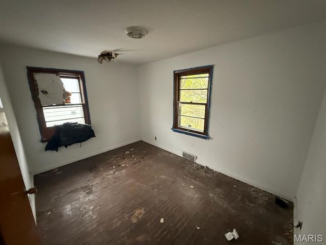 10449 Duke Drive, Unincorporated, MO 63136