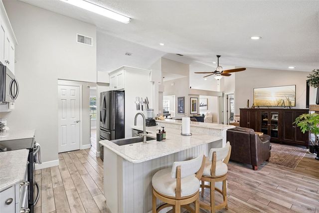 307 OAK LEAF CIRCLE, Lake Mary, FL 32746