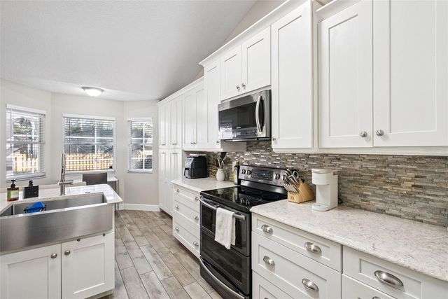 307 OAK LEAF CIRCLE, Lake Mary, FL 32746