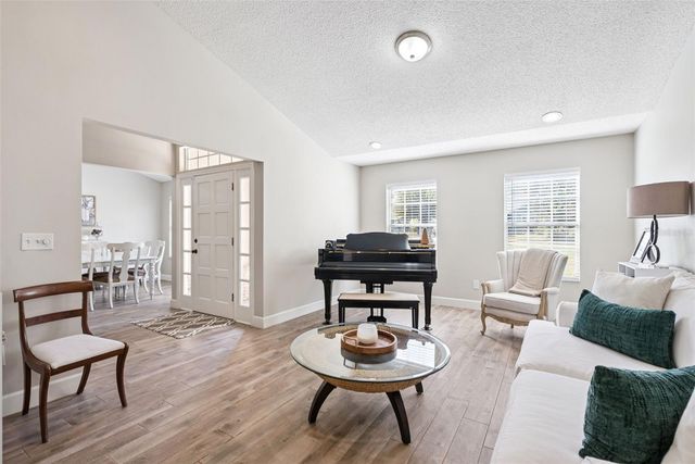 307 OAK LEAF CIRCLE, Lake Mary, FL 32746