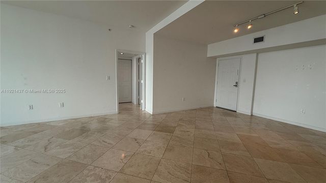 1155 Brickell Bay Dr PH104, Miami, FL 33131