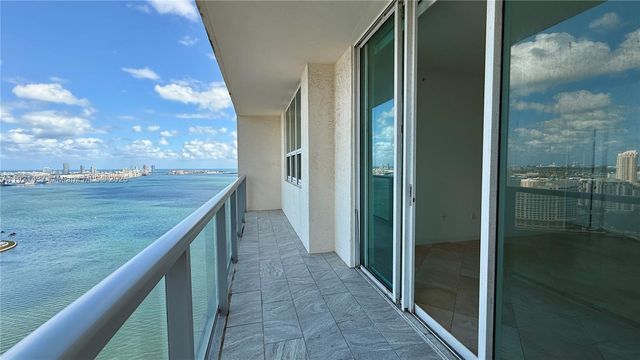 1155 Brickell Bay Dr PH104, Miami, FL 33131