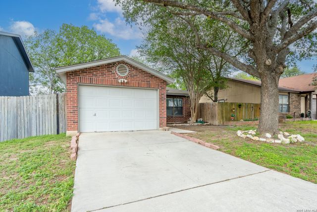 15503 WALNUT CREEK DR, San Antonio, TX 78247