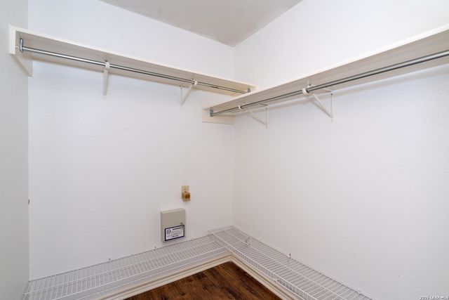 15503 WALNUT CREEK DR, San Antonio, TX 78247