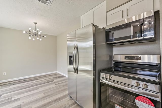 16718 Barcelona Drive, Friendswood, TX 77546