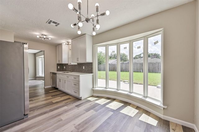 16718 Barcelona Drive, Friendswood, TX 77546