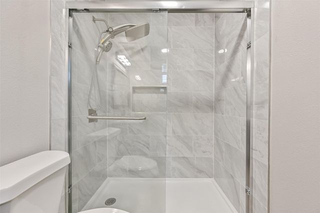 16718 Barcelona Drive, Friendswood, TX 77546